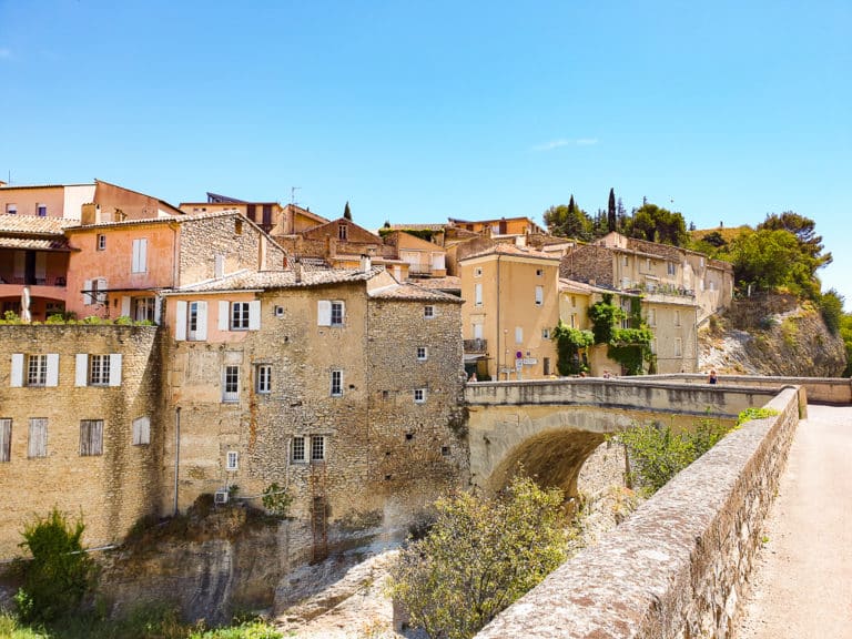 Les plus beaux villages de Provence - Vaison-la-Romaine • May time away